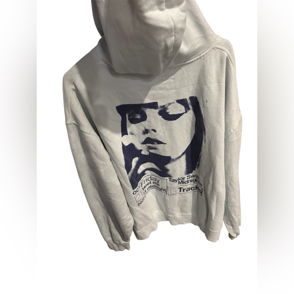 Taylor Swift Midnights Hoodie- pale blue-
XL - Picture 4 of 11